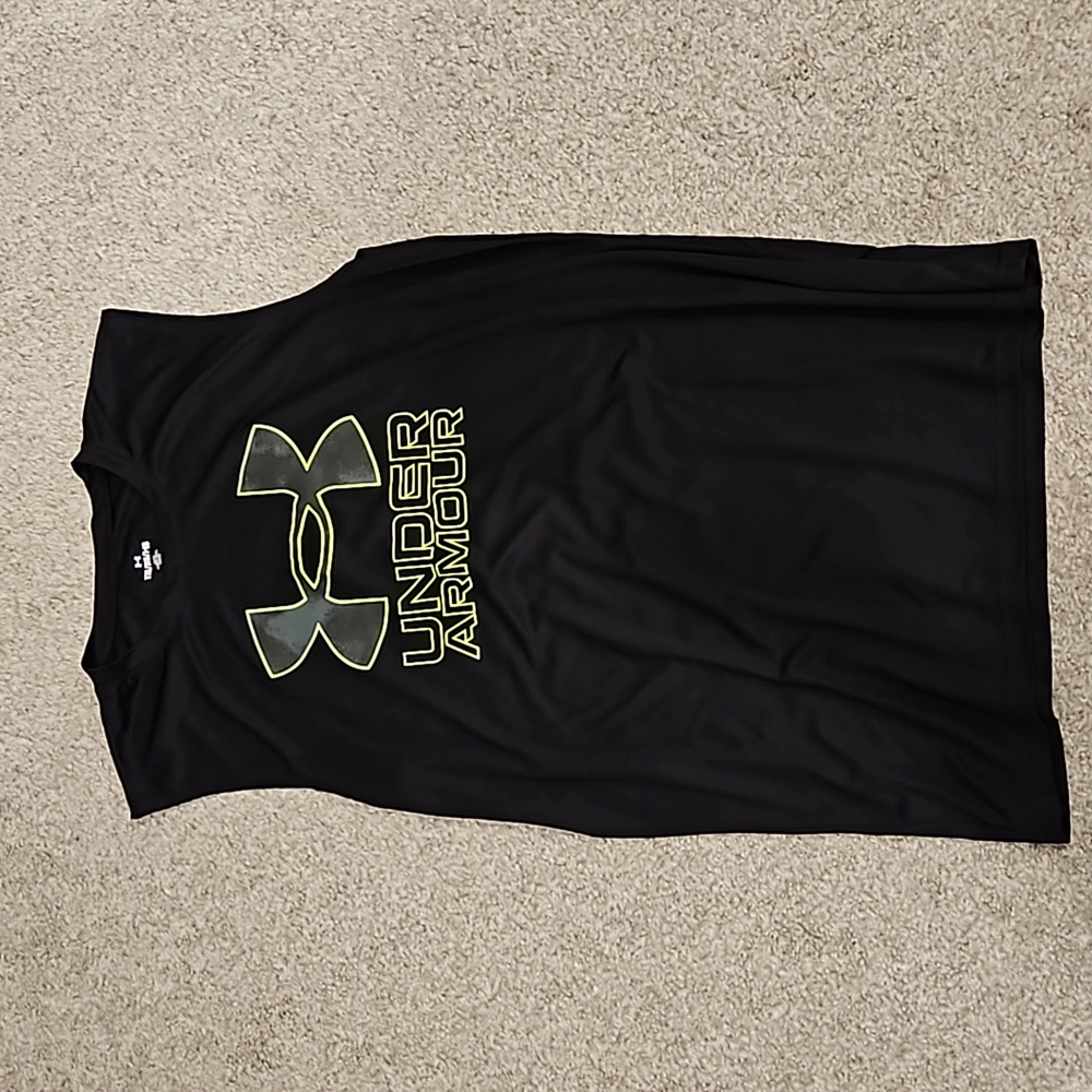 Boys XL Under Armour Sleeveless Tank Top